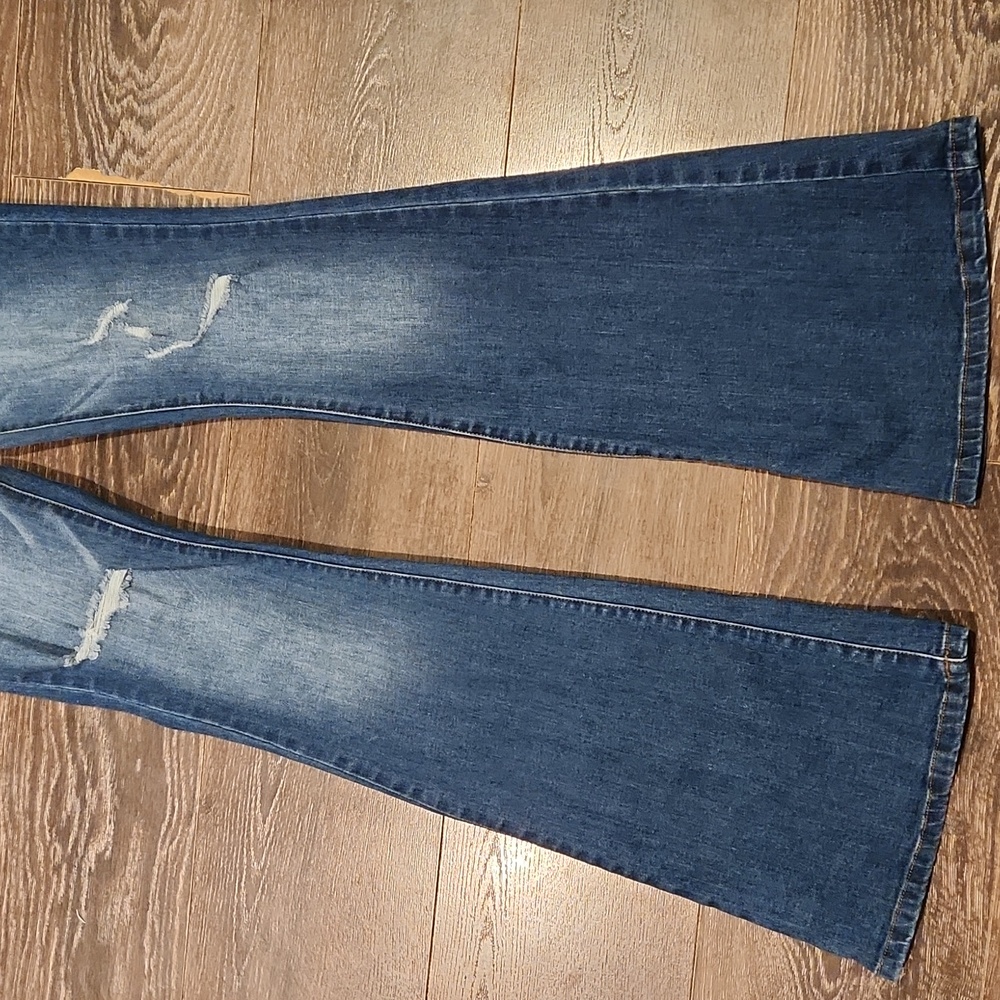 ❤️ NWOT! ALTAR'D STATE HIGH RISE FLARE JEANS, DISTRESSED, 0/1 (25) - Picture 6 of 7